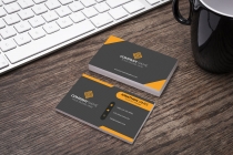 Clean And Simple Business Card Template Screenshot 4