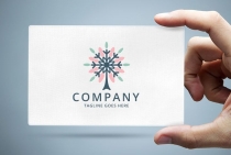 Snowflake Tree Logo Template Screenshot 1