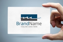 Letter M - Handwritten Initial logo Screenshot 1