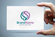 Stylized Letter S Logo Screenshot 1
