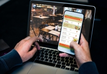 Mobile Vegan Food Finder App - 6  PSD Templates  Screenshot 8