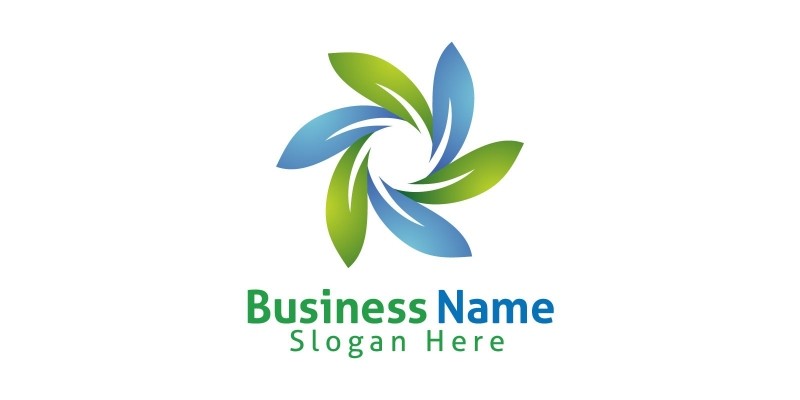 Natural Green Tree Logo