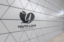 Y Letter Logo In Heart Screenshot 1