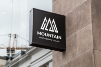 Mountain Letter M Logo Screenshot 1