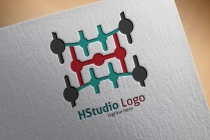 H Studio Logo Screenshot 1