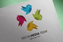 Social Media Team Logo Screenshot 1