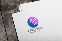 Tech Round Logo Screenshot 1