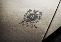 Royal Crest Letter R Logo Screenshot 3