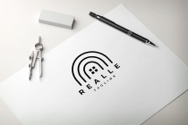 Building Real Estate Logo Screenshot 1