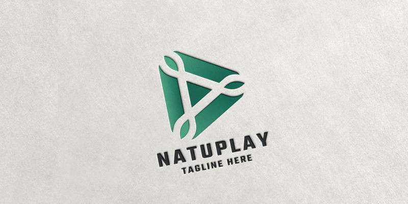 Nature Play Logo