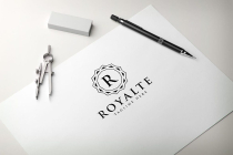 Royalte Letter R Logo Screenshot 1
