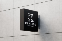 Realito Letter R Logo Screenshot 2