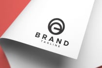 Oe Letter Minimal Logo Design Template Screenshot 3